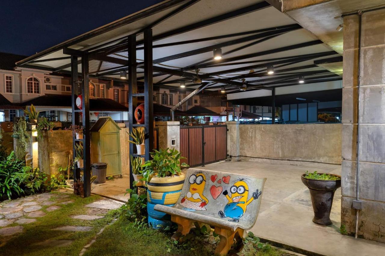 Eco Haus Garden Residential Villa Johor Bahru Luaran gambar